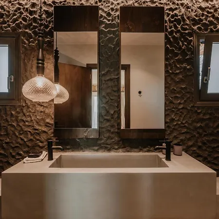 Villa Onym Curated Pláka